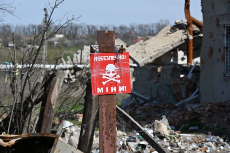Ukrainian government signs agreement with Palantir to accelerate demining using AI