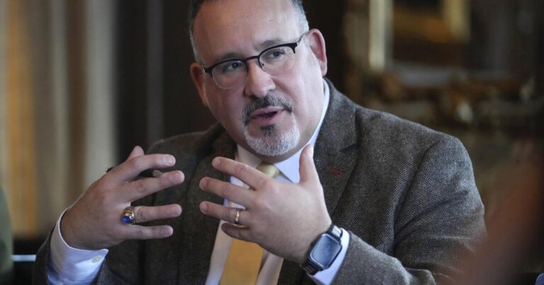 Department of Education begins sending financial aid data to universities after months of delay